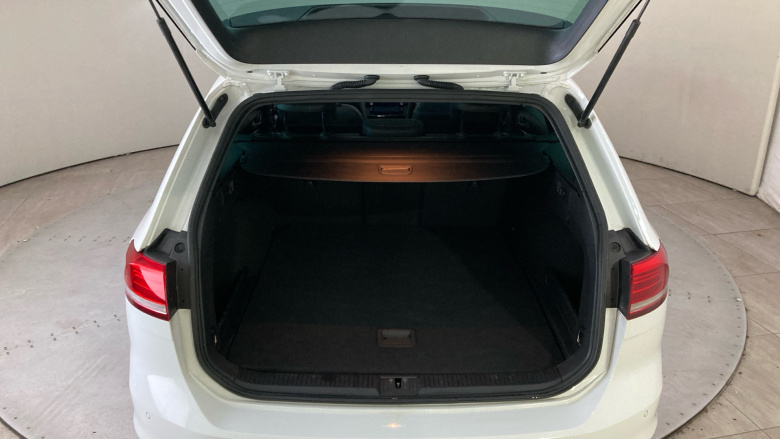 Volkswagen Passat 2.0 TDI SCR 190 R-Line 5dr DSG [Pan Rf] [7 Speed] Diesel Estate